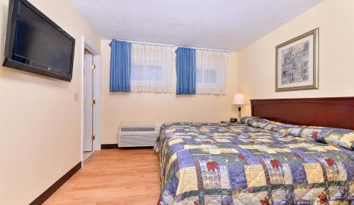 King Suite with Sofa Bed