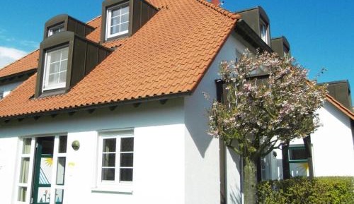 One-Bedroom Holiday Home