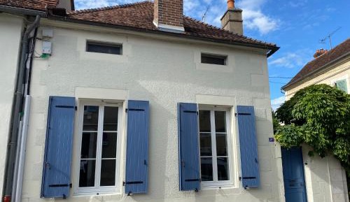 Three-Bedroom Townhouse