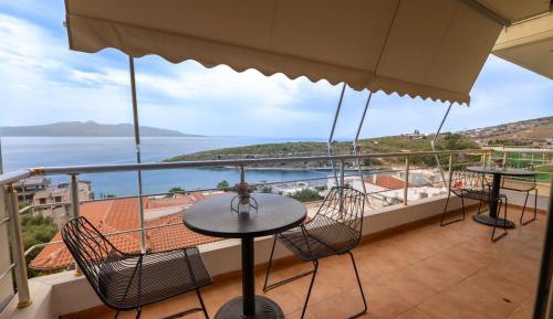 One-Bedroom Apartment with Sea View and Balcony