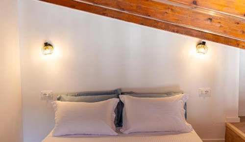 Quadruple Room with Terrace