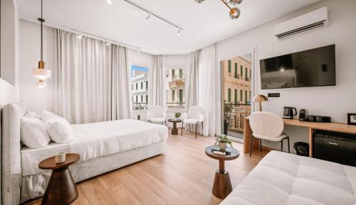 Junior Suite with Balcony