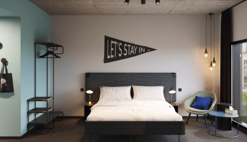 Deluxe King Room