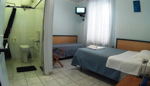 Twin Room - Disability Access