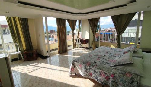 Suite with Balcony