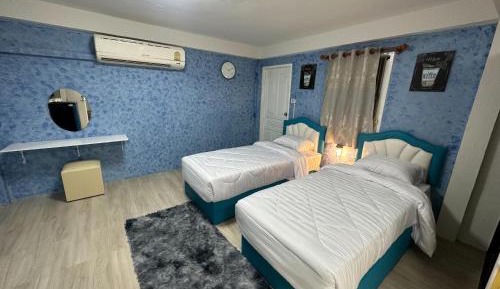 Twin Room with Balcony