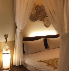 Deluxe Double Room with Bath