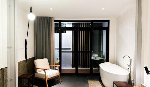 Deluxe Double Room with Bath