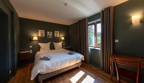 Deluxe Double Room with Bath