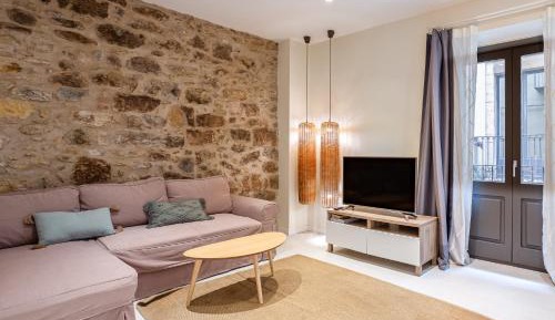 Superior One-Bedroom Apartment with Balcony