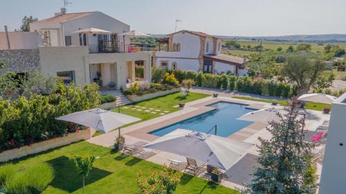 Double Room with Pool View