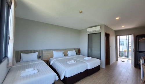 Triple Room with View