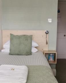Large Single Room