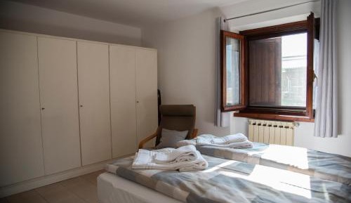 Double Room with Shared Bathroom
