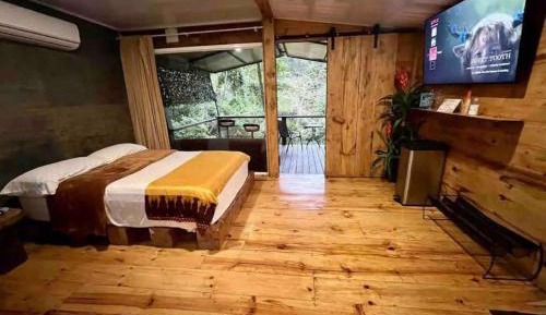 Queen Room