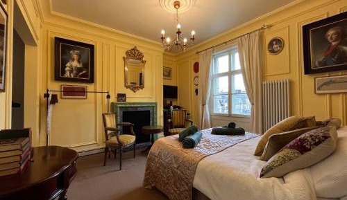King Suite