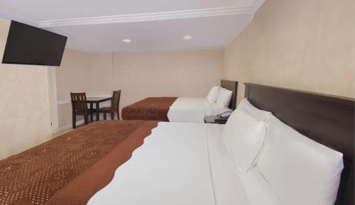 Jacuzzi Suite