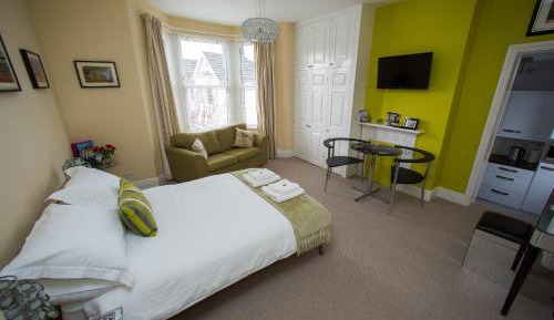 Double Studio with Split Level and Sofa Bed