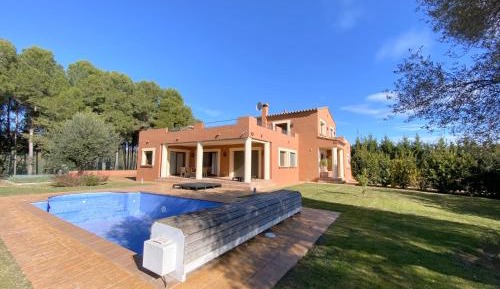 Villa with Private Pool