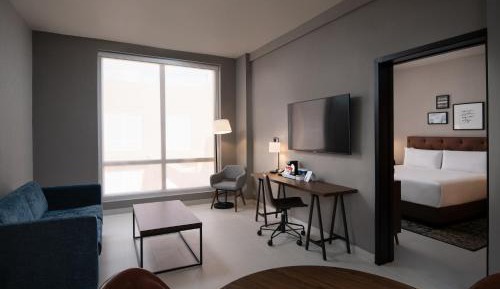 Suite, 1 Bedroom Suite, 1 King