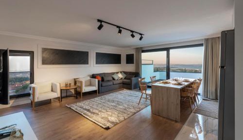 Apartment with Balcony