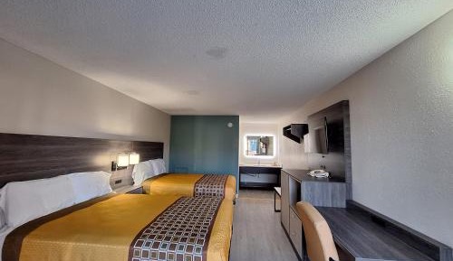 Double Room with Two Double Beds - Non-Smoking