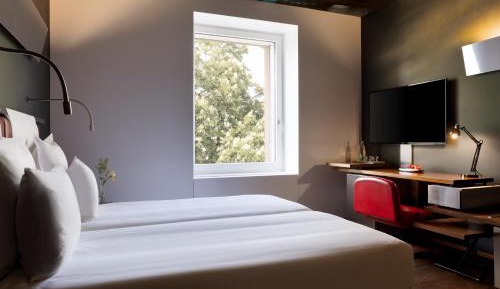 Standard Room with 1 Kingsize-bed, City view