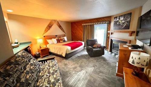 King Room with Spa Bath