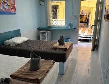 Triple Room with Bathroom