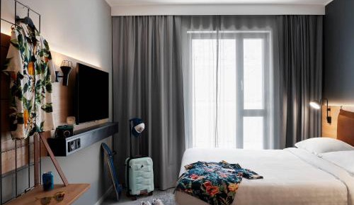 Queen Room