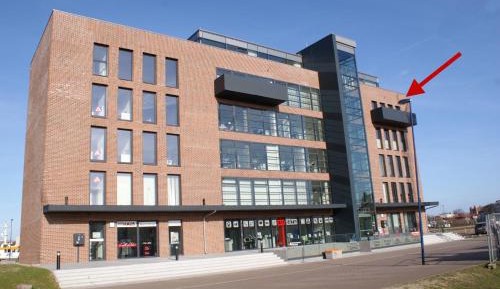 Three-Bedroom Apartment with Balcony
