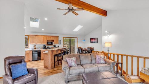 Three-Bedroom Holiday Home 