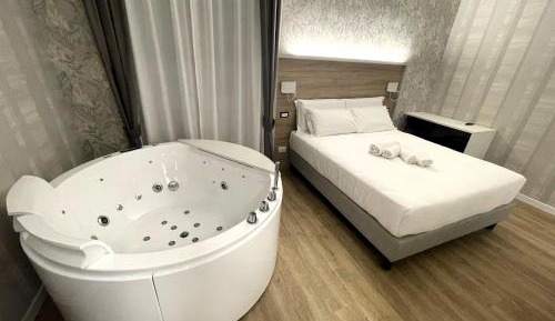 Double Room with Spa Bath