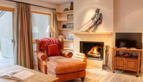 Three-Bedroom Townhouse
