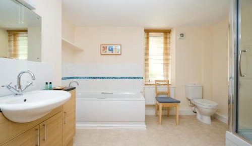 Deluxe Double or Twin Room with Sea View