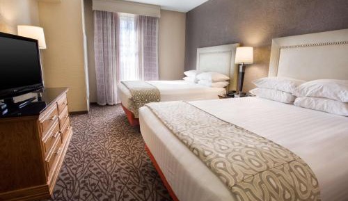 Queen Suite with Two Queen Beds
