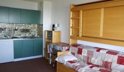 Apartment (3 Adults)