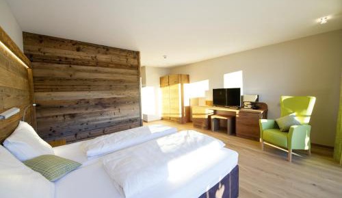 Superior Family Room