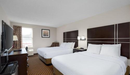 Double Room with Two Double Beds - Non-Smoking