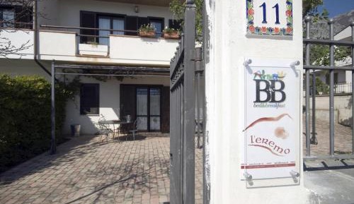 Double Room (1 Adult + 1 Child)