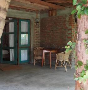 Queen Room with Garden View