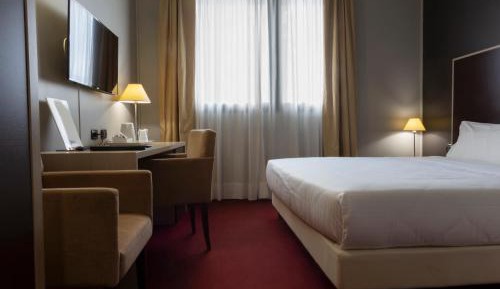 Basic Double Room