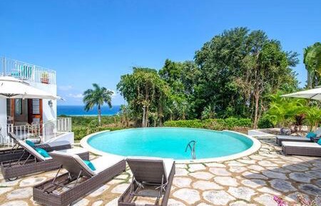 Deluxe Villa