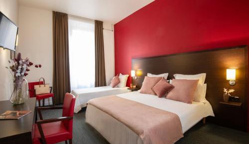 Triple Room