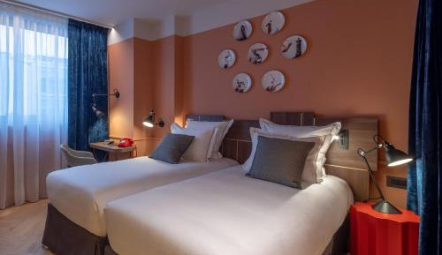 La Cozy Twin Room