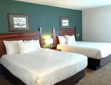Queen Room with Two Queen Beds - Disability Access
