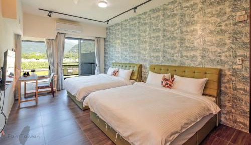 Queen Room with Two Queen Beds