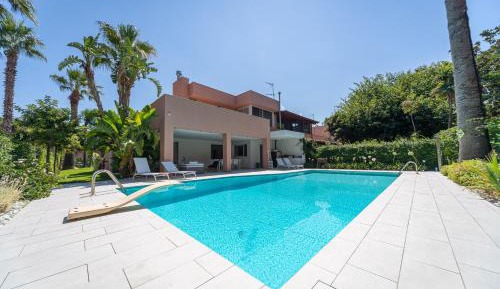 Villa with Private Pool