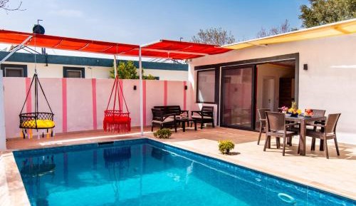 One-Bedroom Villa
