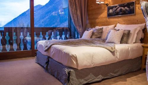Superior room with Mont-Blanc view